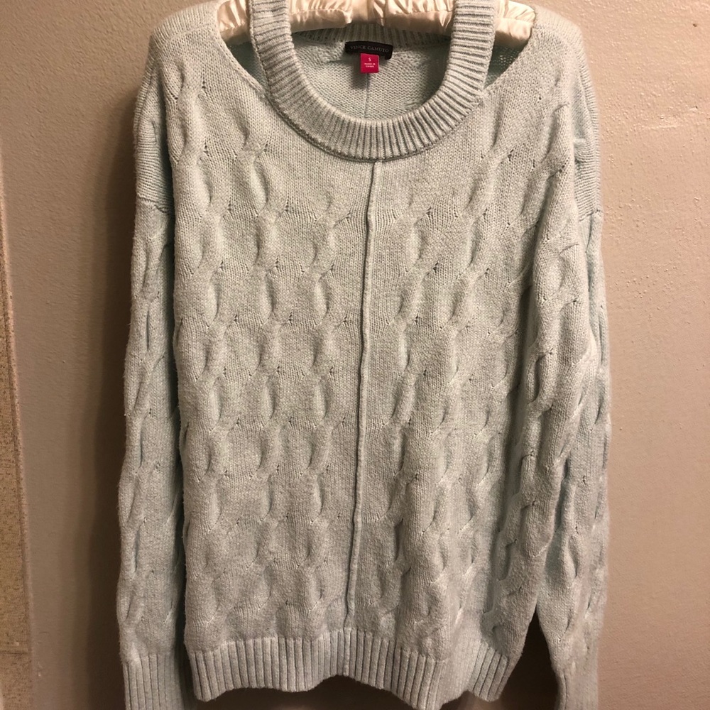Vince Camuto sweater